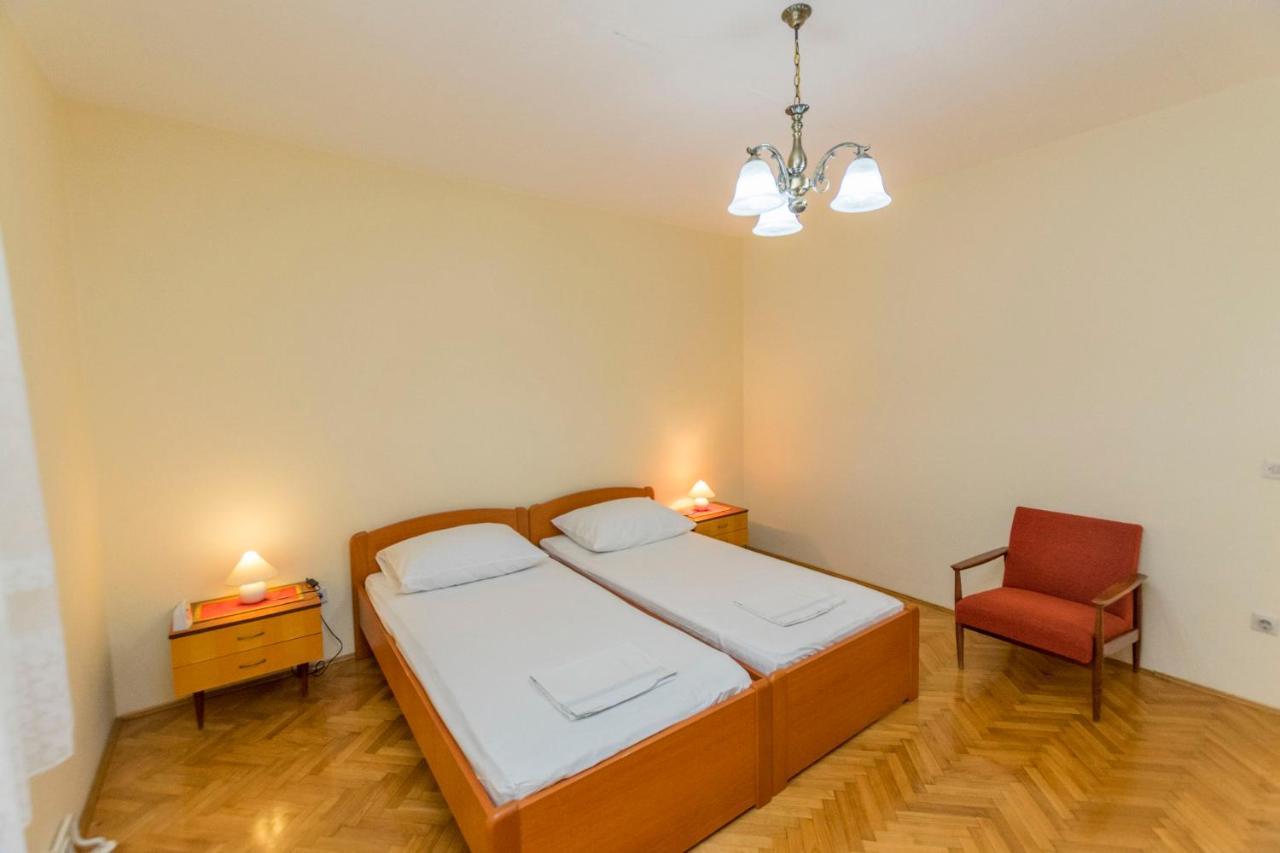 Apartment Hans Primošten Eksteriør bilde